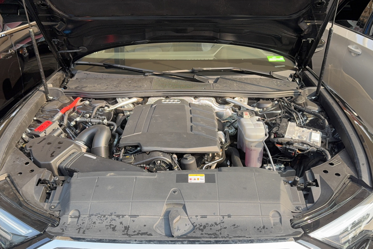 奥迪A6L 2021款 45 TFSI 臻选动感型局部细节24