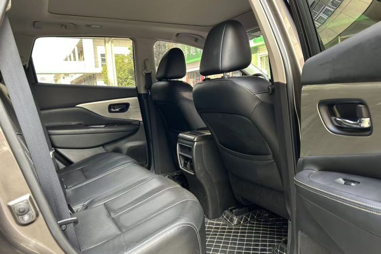 日产 楼兰 2017款 2.5L XL 两驱智尚版中控内饰7003