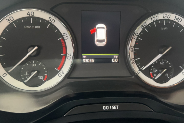 斯柯达 柯迪亚克 2018款 TSI380 7座四驱旗舰版中控内饰15