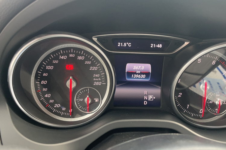 奔驰GLA 2018款 GLA 200 时尚型中控内饰15