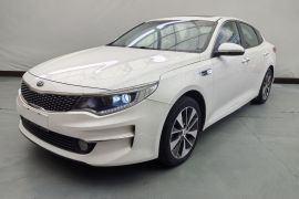 起亚K5 2016款 2.0L 自动LUX