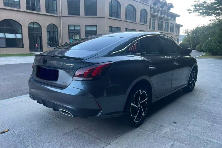 名爵 MG5 2021款 改款 300TGI DCT青奢旗舰版车身外观6006