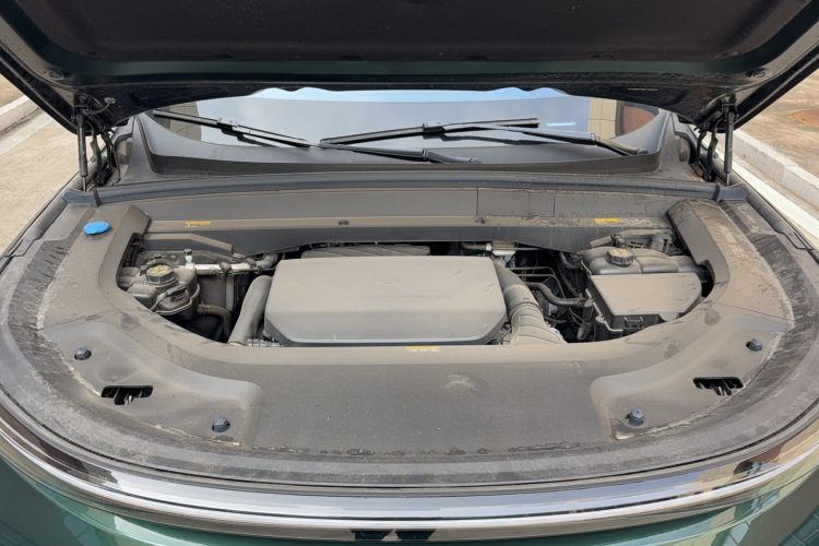 理想汽车 理想L9 2022款 Max局部细节24