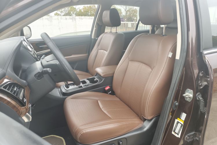 比亚迪S7 2016款 2.0T 自动尊贵型Plus中控内饰7001