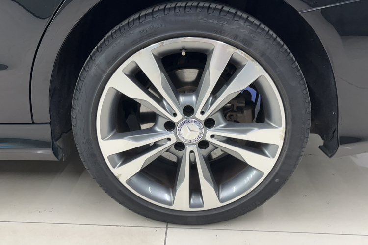 奔驰C级 2016款 C 200 L 4MATIC 运动版车身外观6007