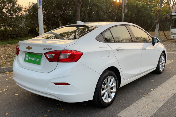 雪佛兰 科鲁兹 2017款 1.5L 自动先锋天窗版车身外观6005