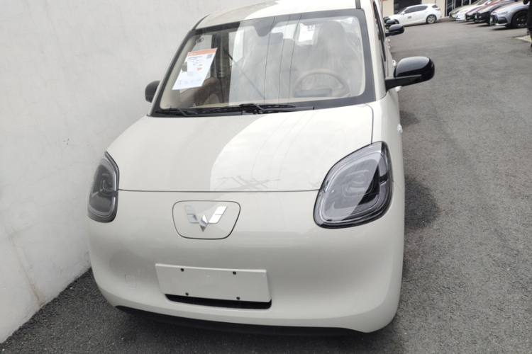 五菱汽车 宏光MINIEV 2025款 四门版 进阶款车身外观6003