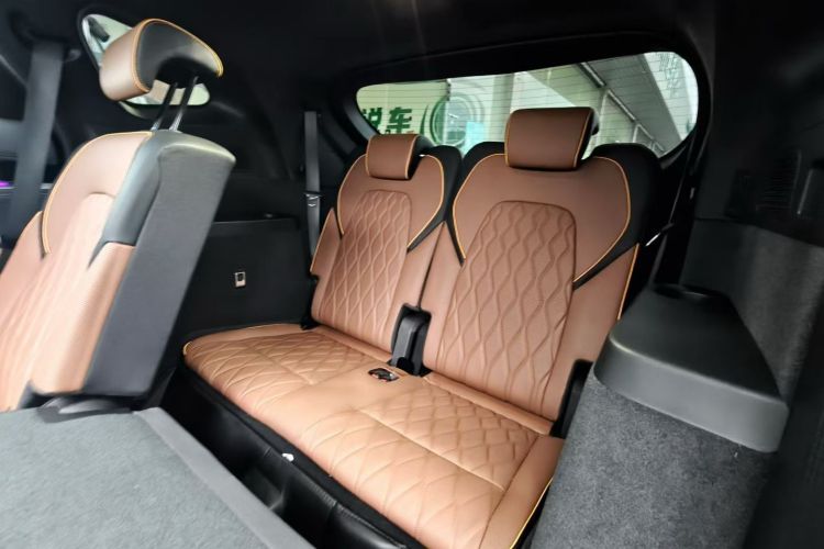 比亚迪 唐新能源 2023款 DM-i 冠军版 112KM 尊荣型中控内饰7003