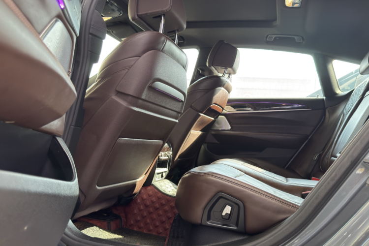 宝马6系GT 2019款 630i M运动大旅行家版局部细节22