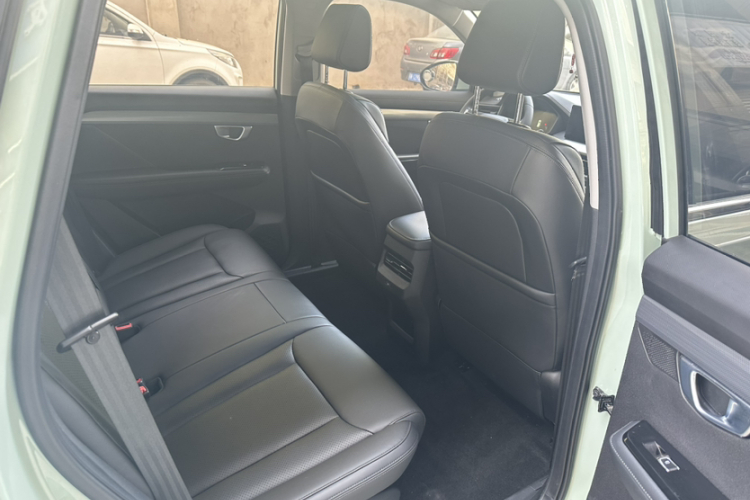 五菱汽车 五菱星辰 2021款 1.5T CVT星辉版中控内饰7006