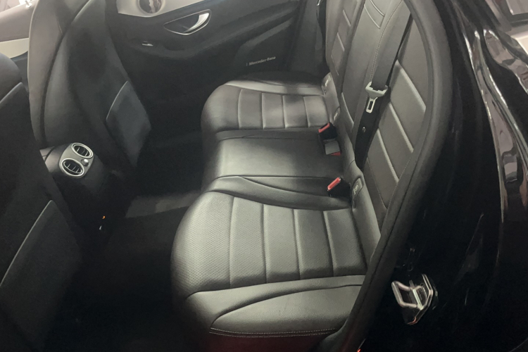 奔驰GLC 2019款 GLC 200 L 4MATIC中控内饰7001