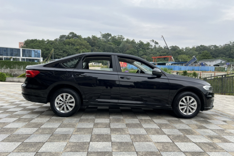 大众 朗逸 2021款 1.5L 自动风尚版车身外观6001