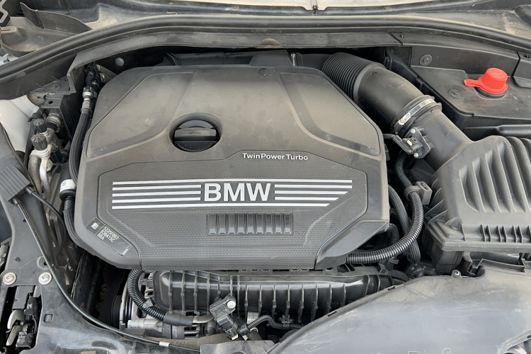 宝马1系 2021款 120i M运动版局部细节9002