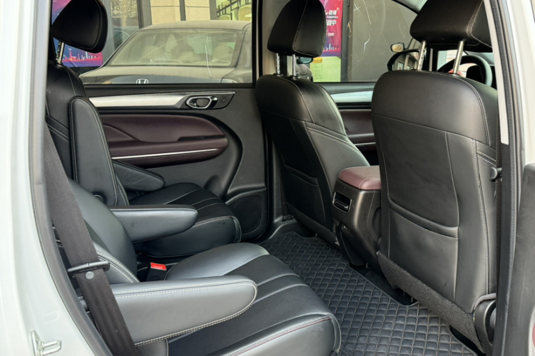 广汽传祺 传祺M6 2023款 PRO 270T DCT尊享版中控内饰7001