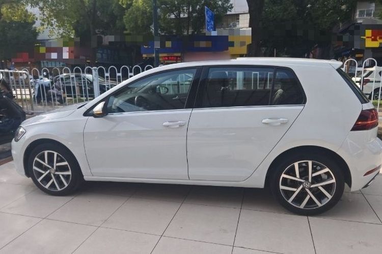 大众 高尔夫 2018款  230TSI 自动豪华型车身外观6003