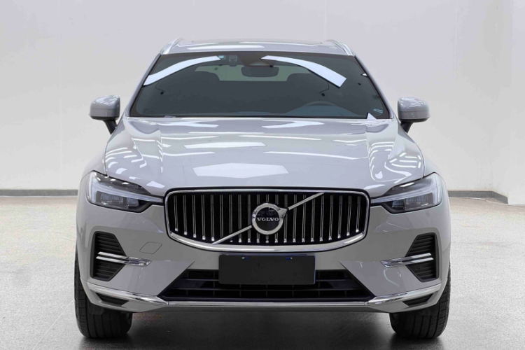 沃尔沃XC60 2022款 B5 四驱智远豪华版车身外观6002