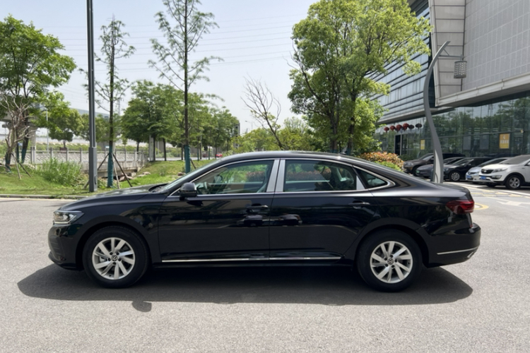 大众 帕萨特 2024款 280TSI 商务版车身外观6003