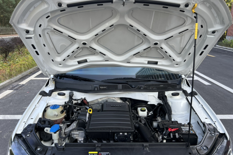 大众 朗逸 2017款 1.6L 自动风尚版局部细节24