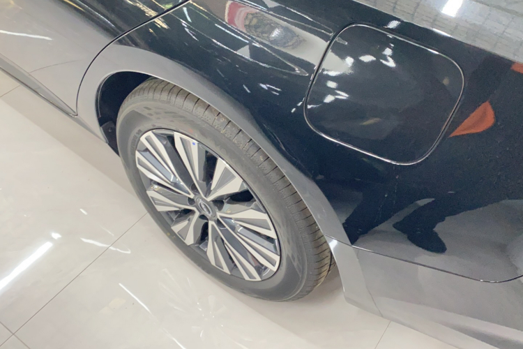 日产 天籁 2025款 2.0L XL-TLS 悦享版车身外观6005