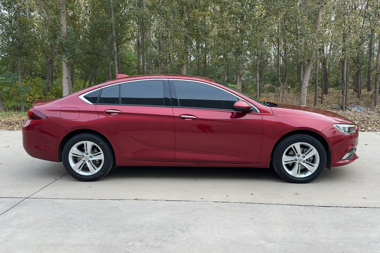 别克 君威 2017款 20T 精英型车身外观6003