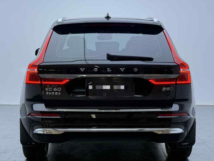沃尔沃XC60 2024款 B5 四驱智远豪华版(5)