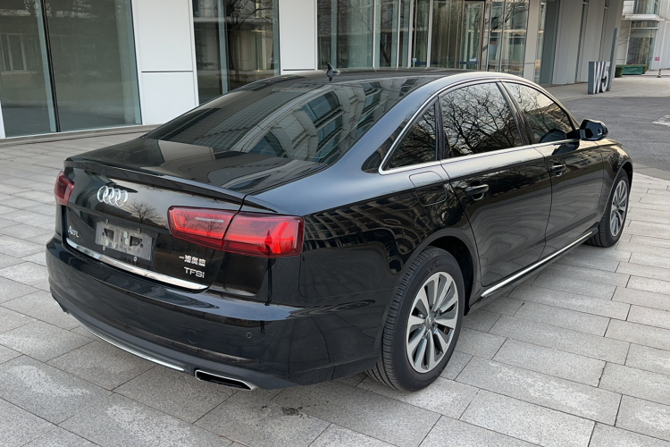 奥迪A6L 2017款 TFSI 舒适型车身外观6003