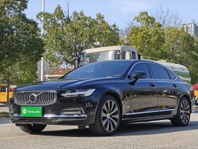 沃尔沃S90 2025款 B5 智远豪华版