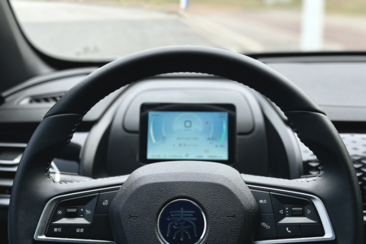 比亚迪 秦PLUS 2023款 EV 510KM 出行版局部细节14