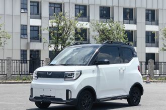 五菱汽车 宏光MINIEV 2022款 GAMEBOY 200km 玩咖款 磷酸铁锂