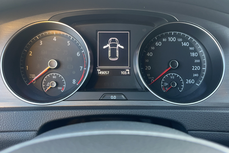 大众 高尔夫 2016款 230TSI 自动豪华型中控内饰15