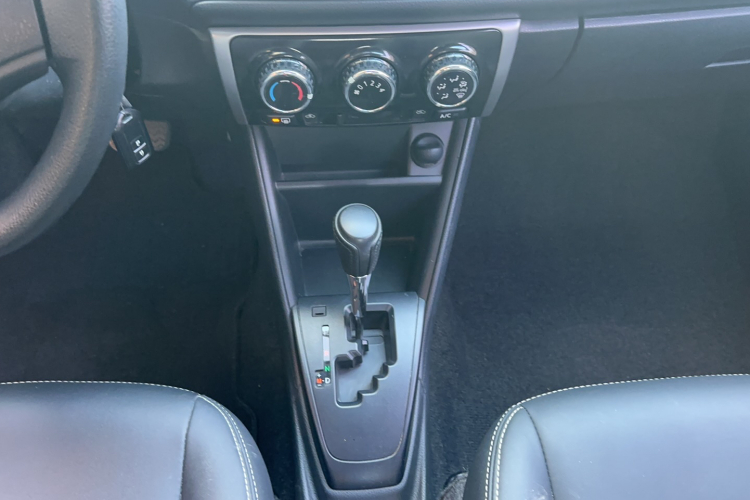 丰田 威驰FS 2019款 1.5L CVT锋驰版局部细节18