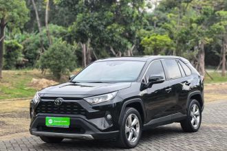 丰田 RAV4荣放 2020款 2.0L CVT两驱风尚PLUS版