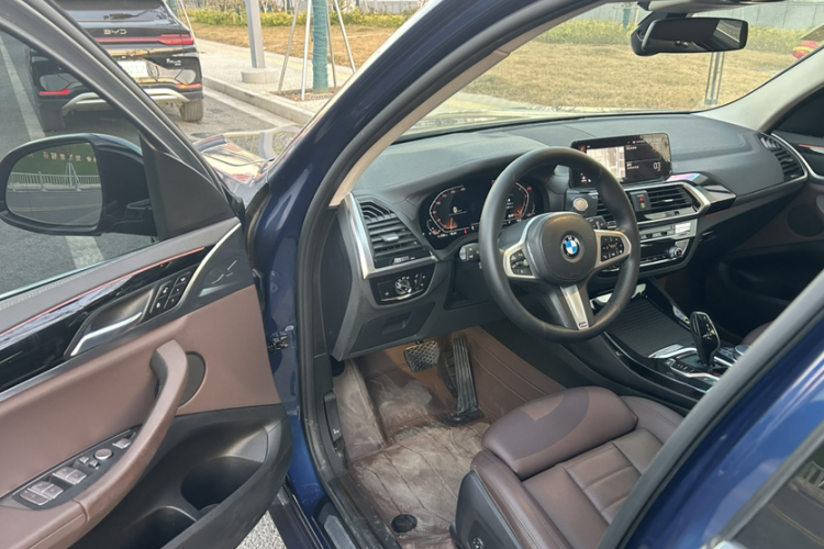 宝马X3 2021款 xDrive25i M运动套装中控内饰7001
