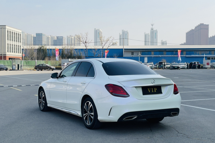 奔驰C级 2020款 C 260 运动版车身外观6002