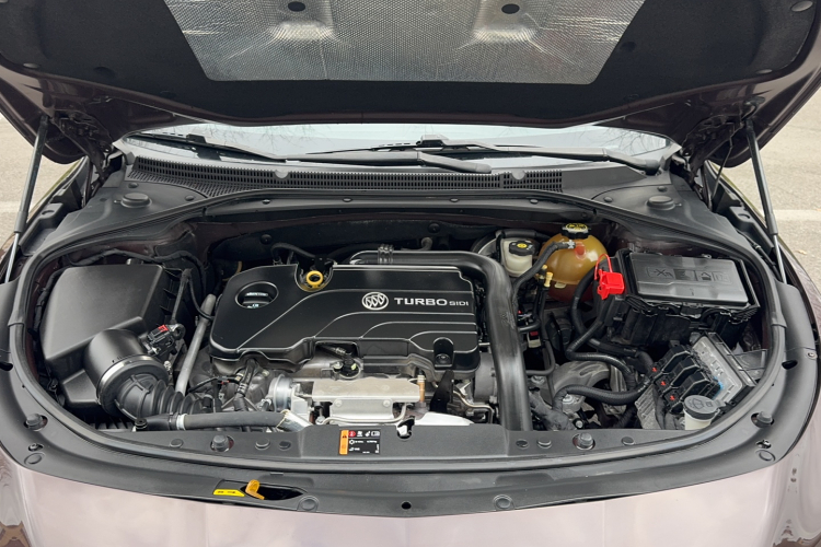 别克 君越 2018款 20T 精英型局部细节24