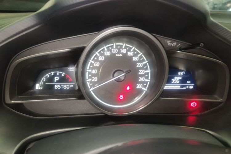 马自达3 昂克赛拉 2017款 三厢 1.5L 自动舒适型 国V中控内饰15