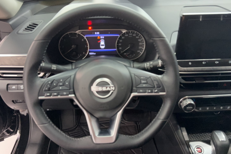 日产 天籁 2022款 2.0L XL-TLS 悦享版局部细节13