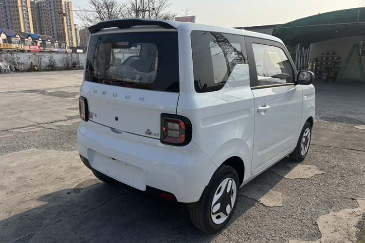 吉利银河 熊猫 2025款 210km 元气熊车身外观6009