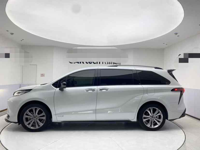 丰田 赛那SIENNA 2023款 2.5L混动 尊贵版(5)