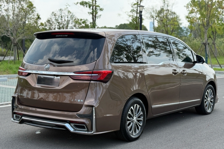 别克GL8 2021款 陆上公务舱 652T 舒适型车身外观6005