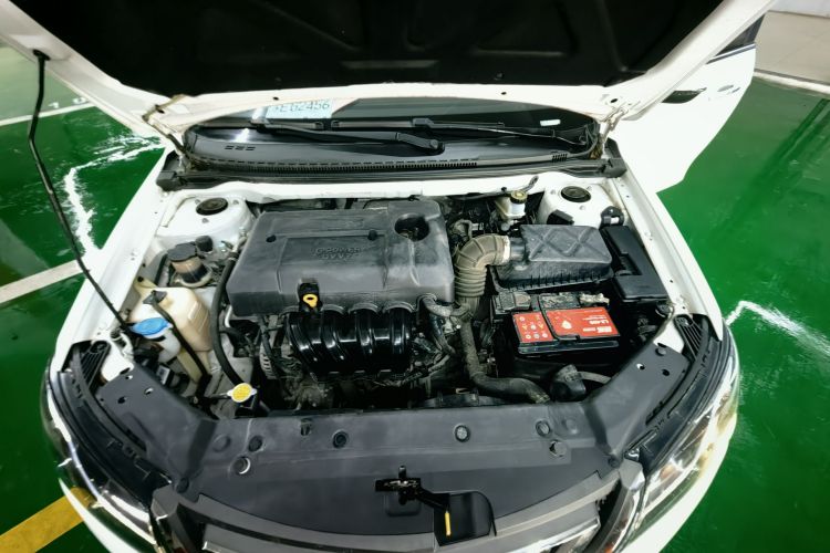 吉利汽车 帝豪 2017款 三厢百万款 1.5L CVT向上版局部细节24