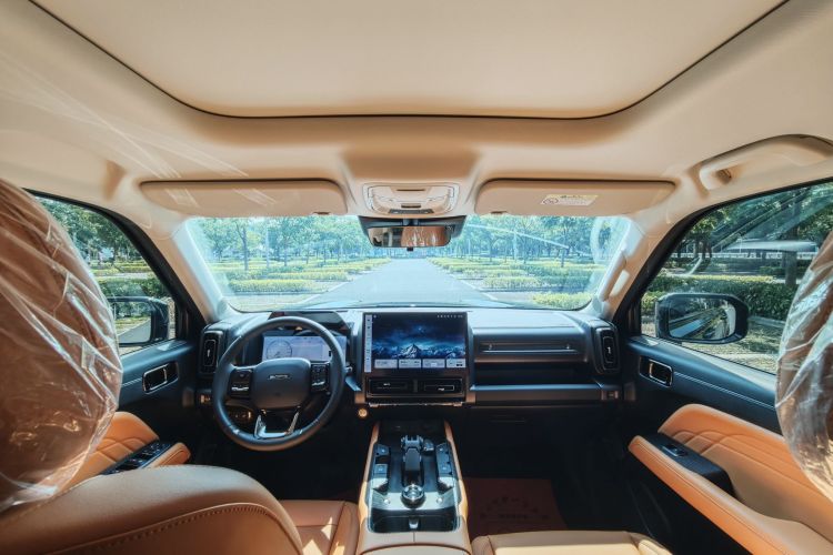 哈弗猛龙新能源 2024款 Hi4 145 Pro中控内饰7005