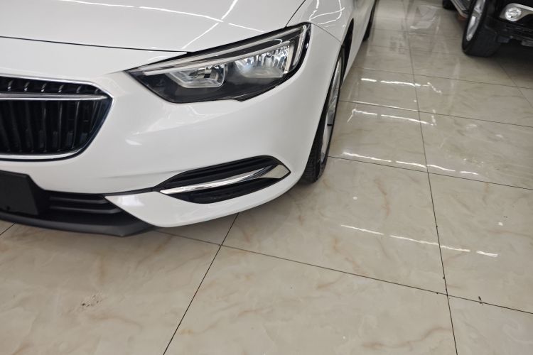 别克 君威 2017款 20T 精英型车身外观6006