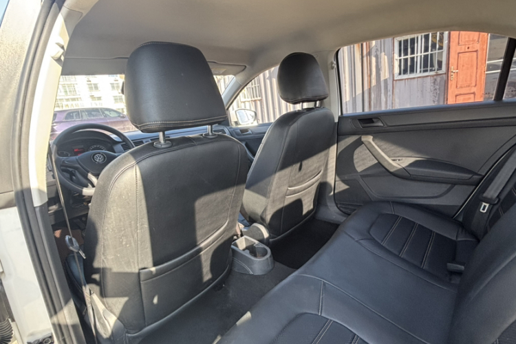 大众 桑塔纳 2019款 1.5L 手动风尚版 国VI车身外观6005