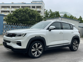 长安CS35PLUS 2019款 1.4T DCT酷联蓝鲸版