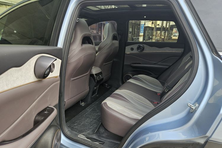 比亚迪 护卫舰07 2023款 DM-i 100KM 尊贵型中控内饰7003