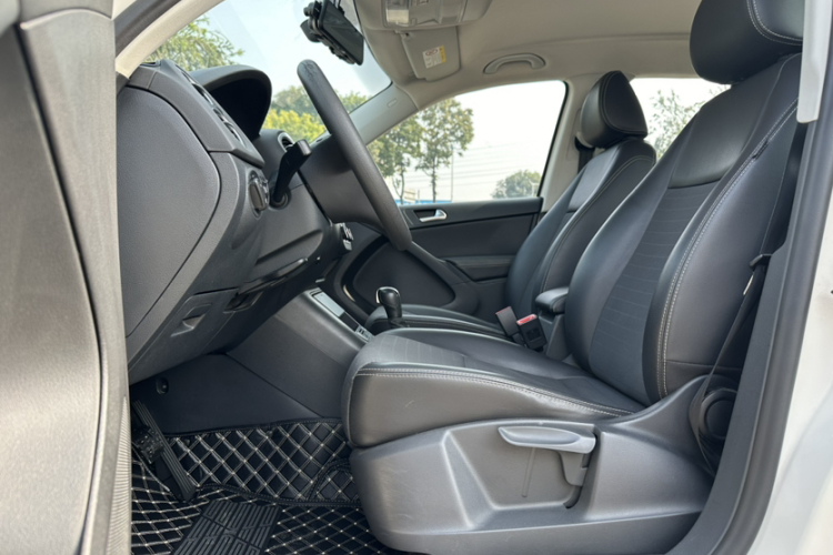 大众 途观 2016款 280TSI 自动两驱丝绸之路风尚版局部细节19