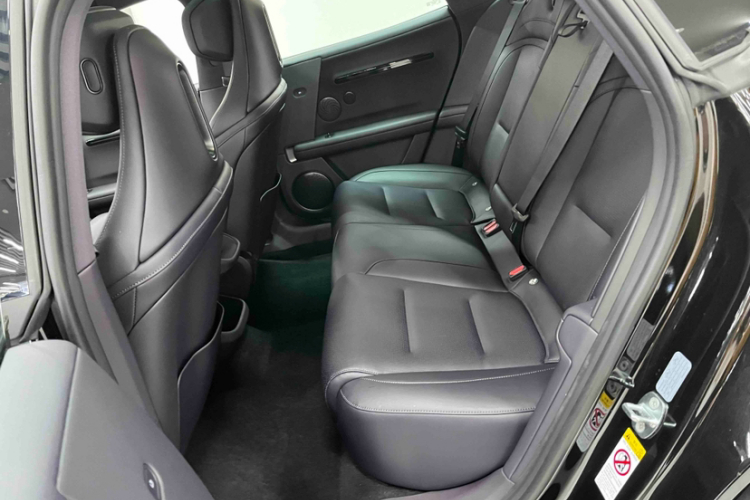 阿维塔06 2025款 Max增程版中控内饰7004