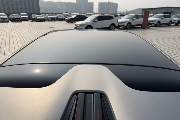 腾势Z9GT 2024款 1100四驱Max版车身外观6012