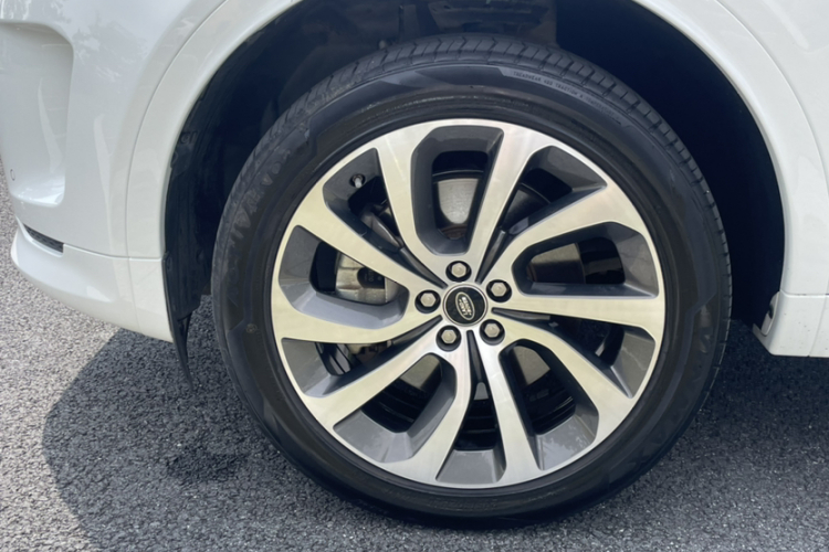 路虎 发现运动版 2020款 249PS R-Dynamic 性能版车身外观6005